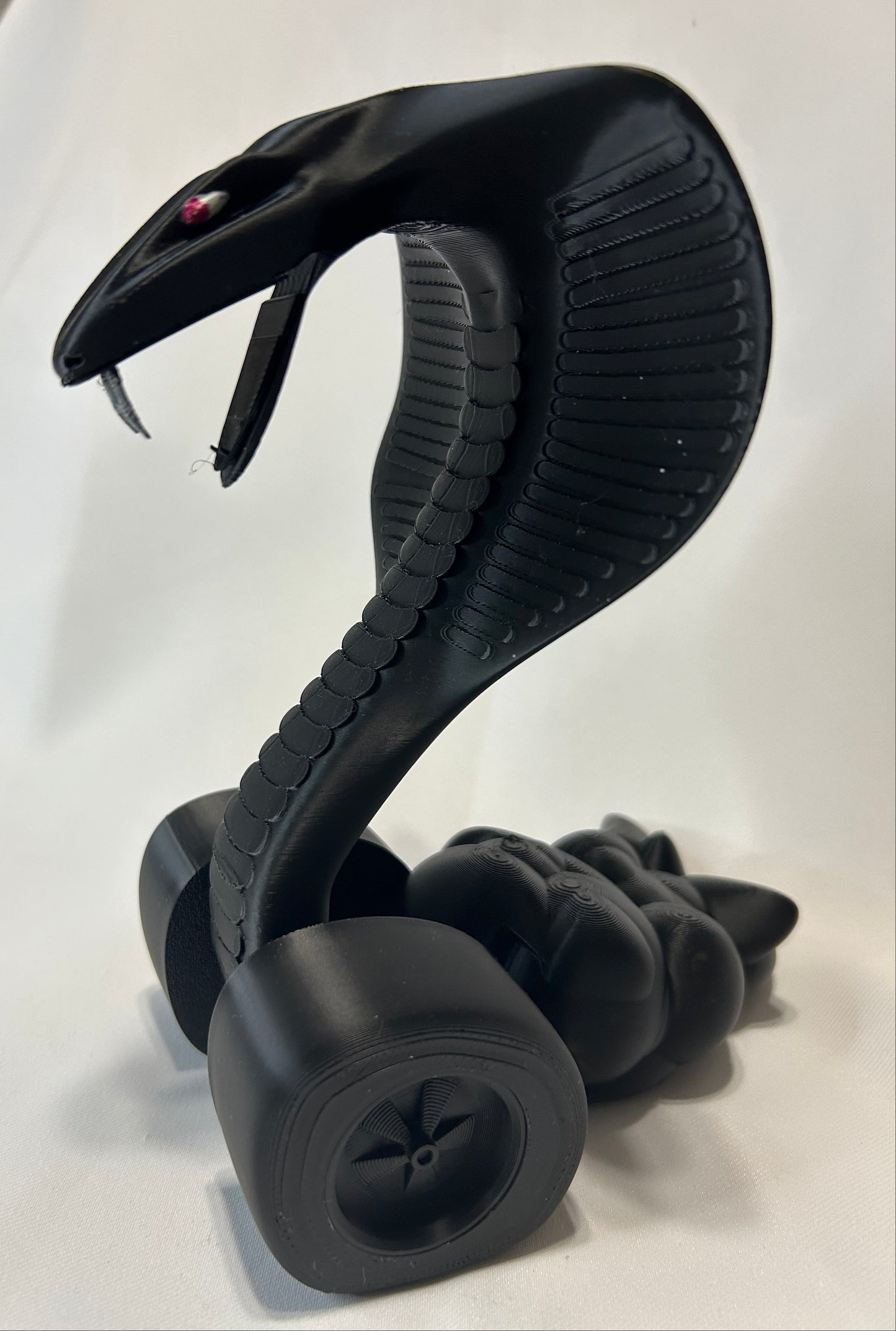 Black-out Cobra Jet Snake